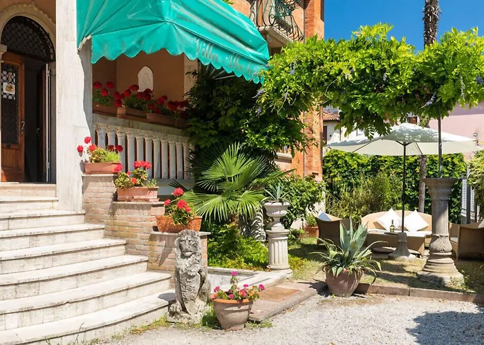 Hotel con golf: Villa Albertina